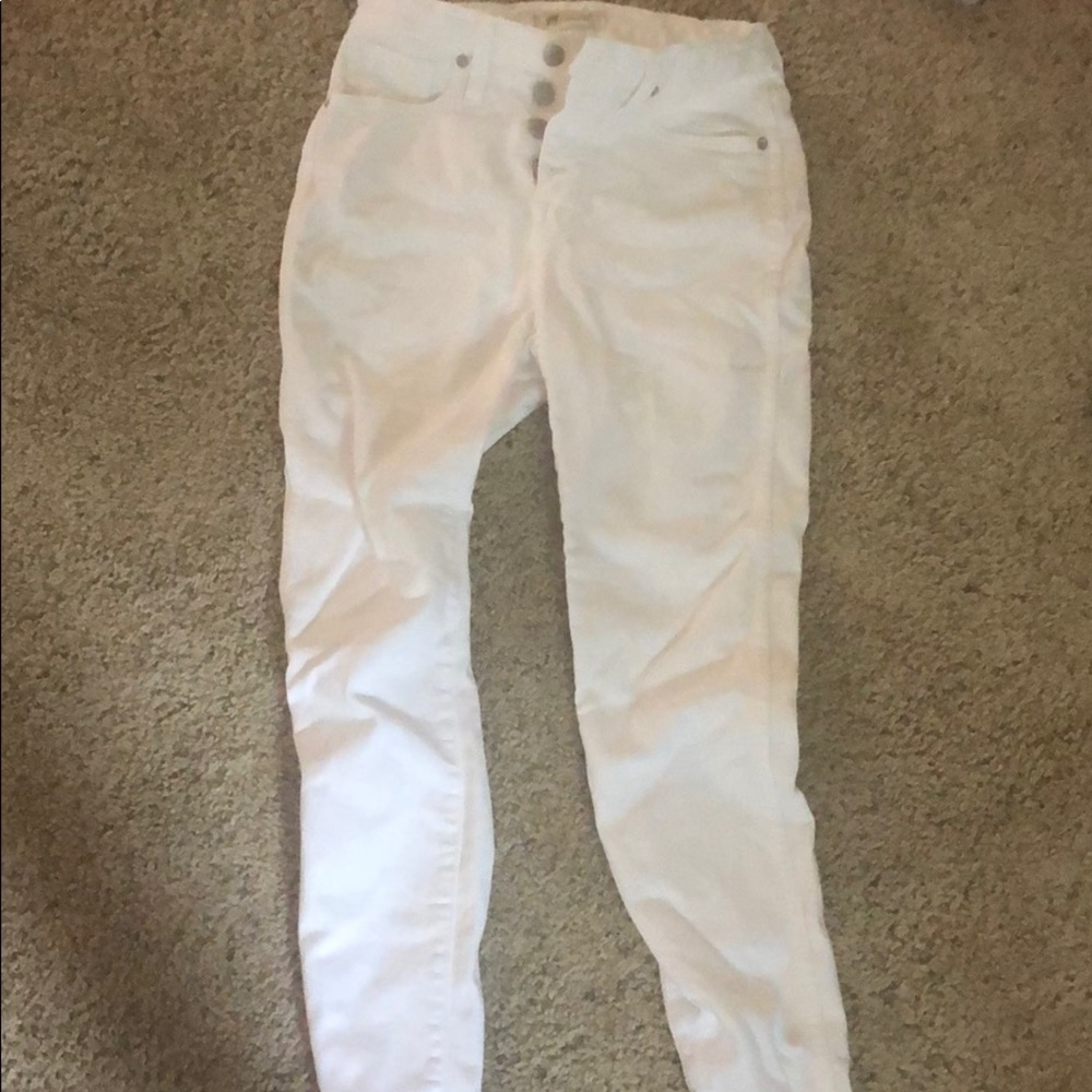 High rise white skinny Madewell jeans!